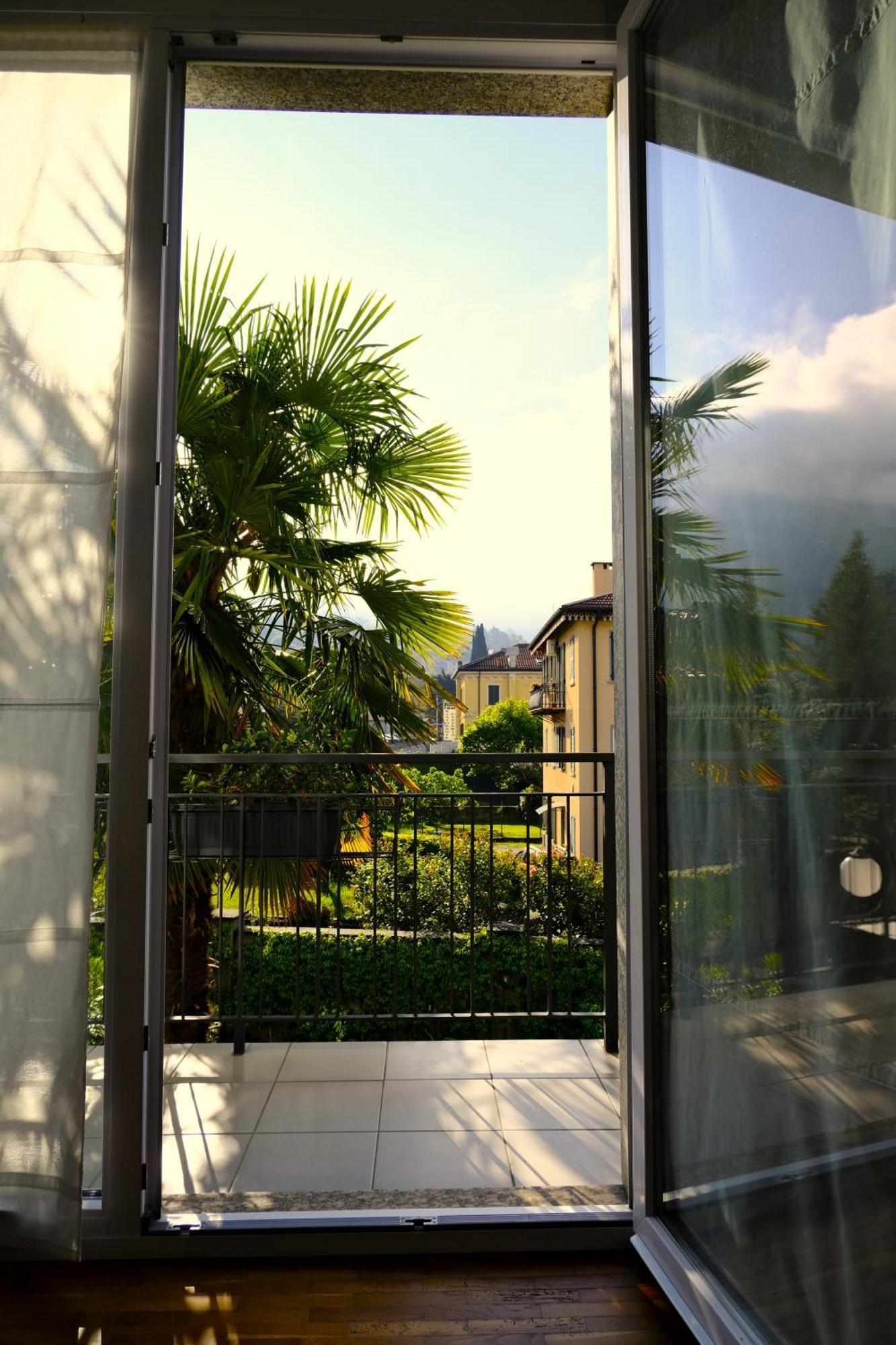 Residenza Laurum Mandello del Lario Exterior photo